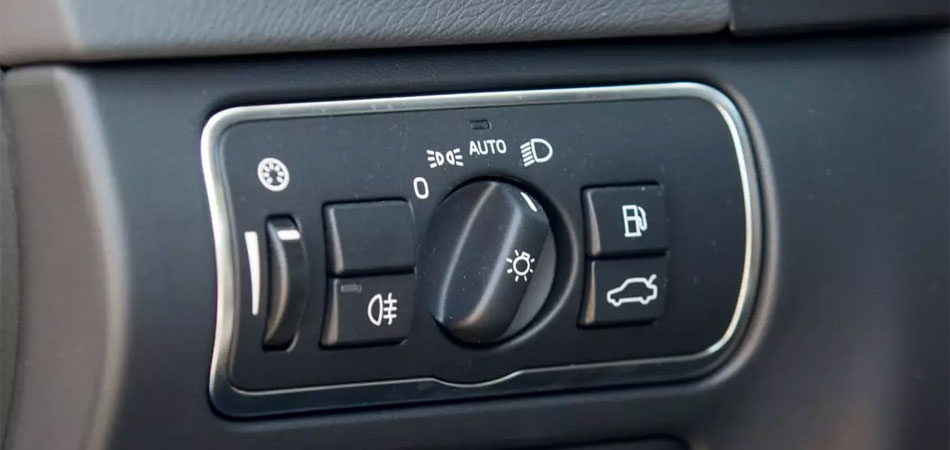 Use-a-Toggle-Switch-to-Control-the-Fog-Lights