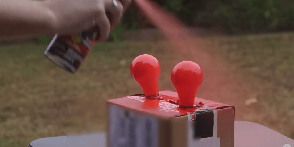 Can-You-Spray-Paint-a-Light-Bulb