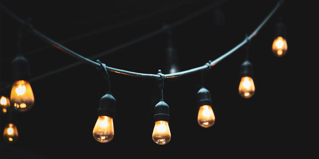 How-Many-Strings-of-Led-Lights-Can-Be-Together