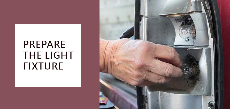 Prepare-the-Light-Fixture