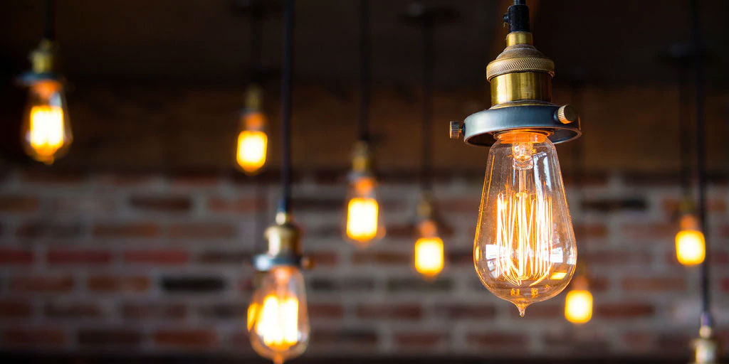 How-Long-Do-Edison-Bulbs-Last