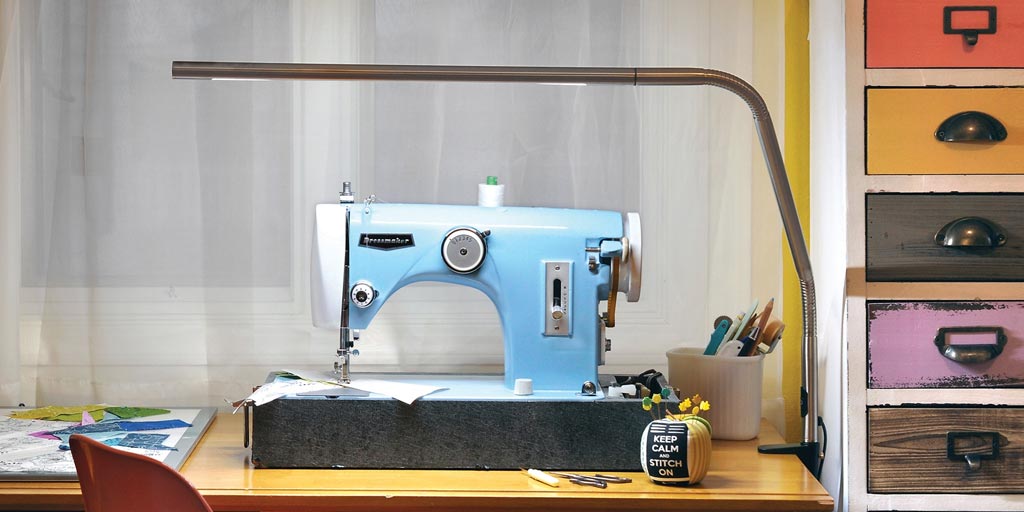 Best-Floor-Lamp-for-Needlework