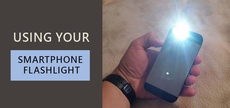 Using-Your-Smartphone-Flashlight