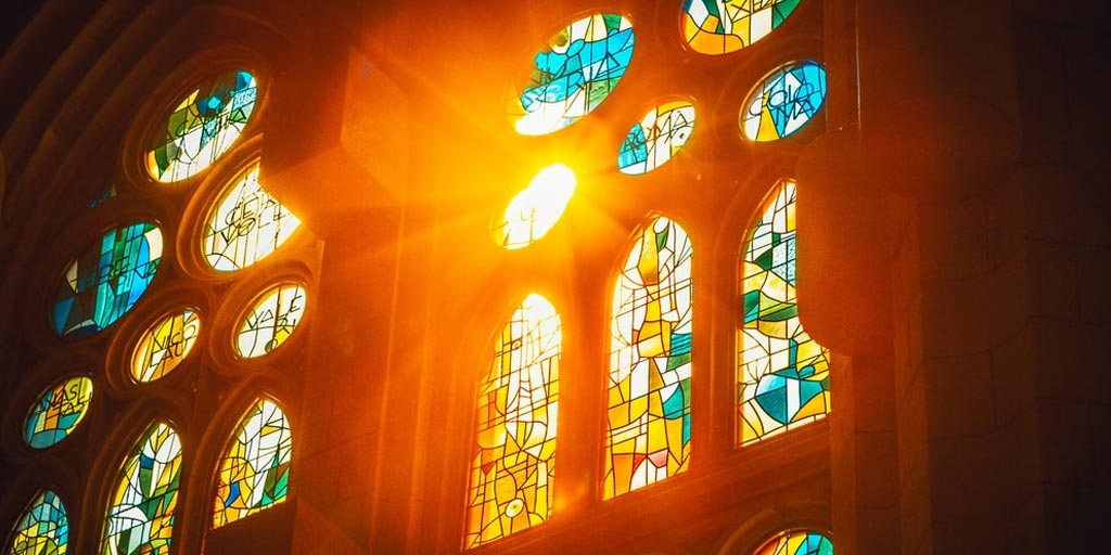 How-to-Make-an-Led-Backlight-for-Stained-Glass-Panel